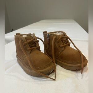 Toddler Ugg boots size 8